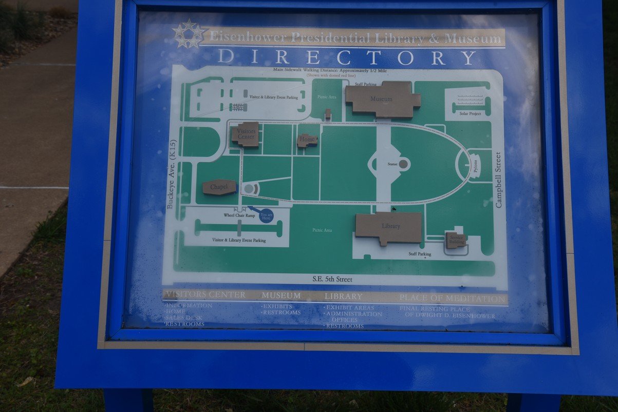 dsc_1573endofeisenhowercenter.jpg