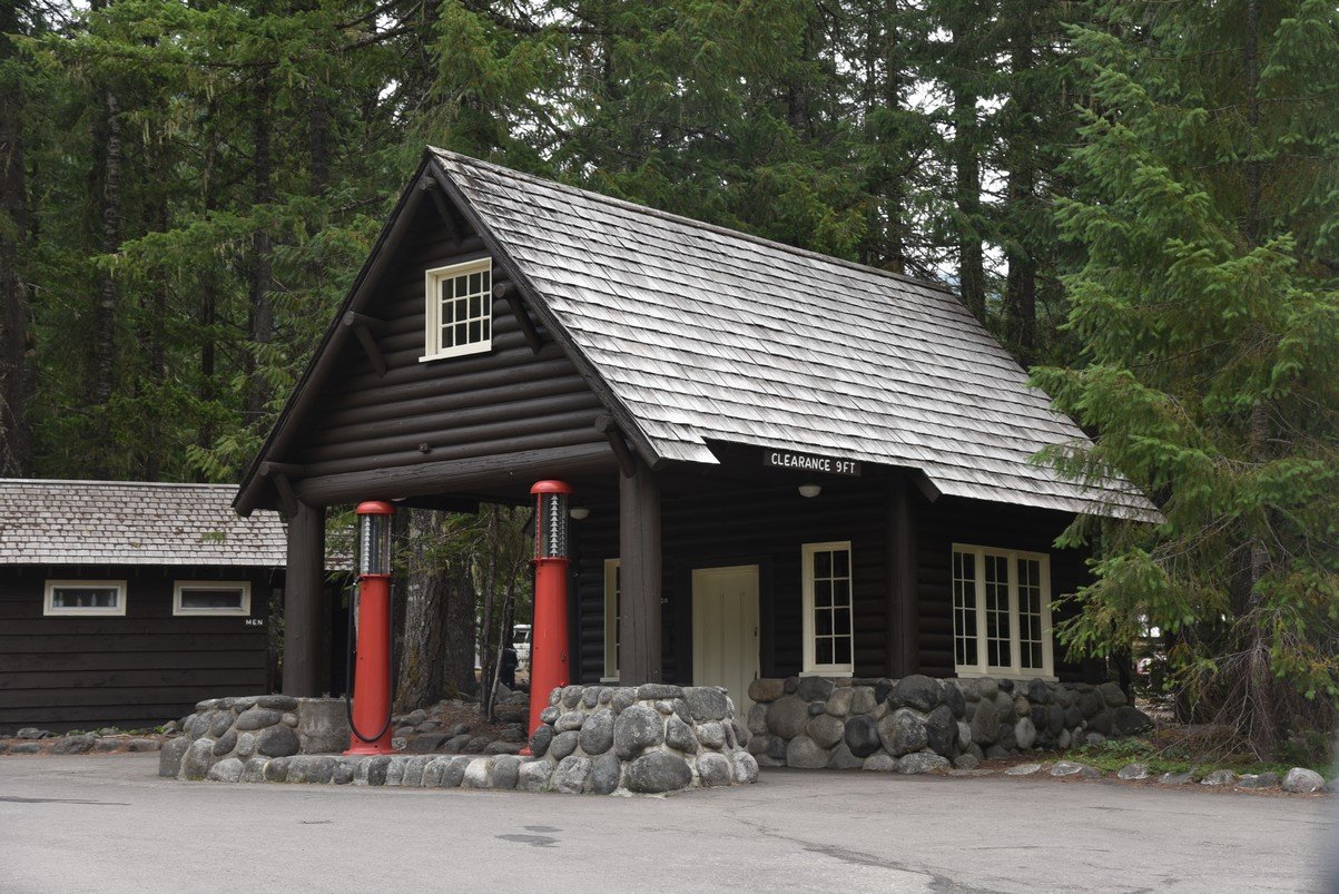 dsc_0033westentrance.jpg