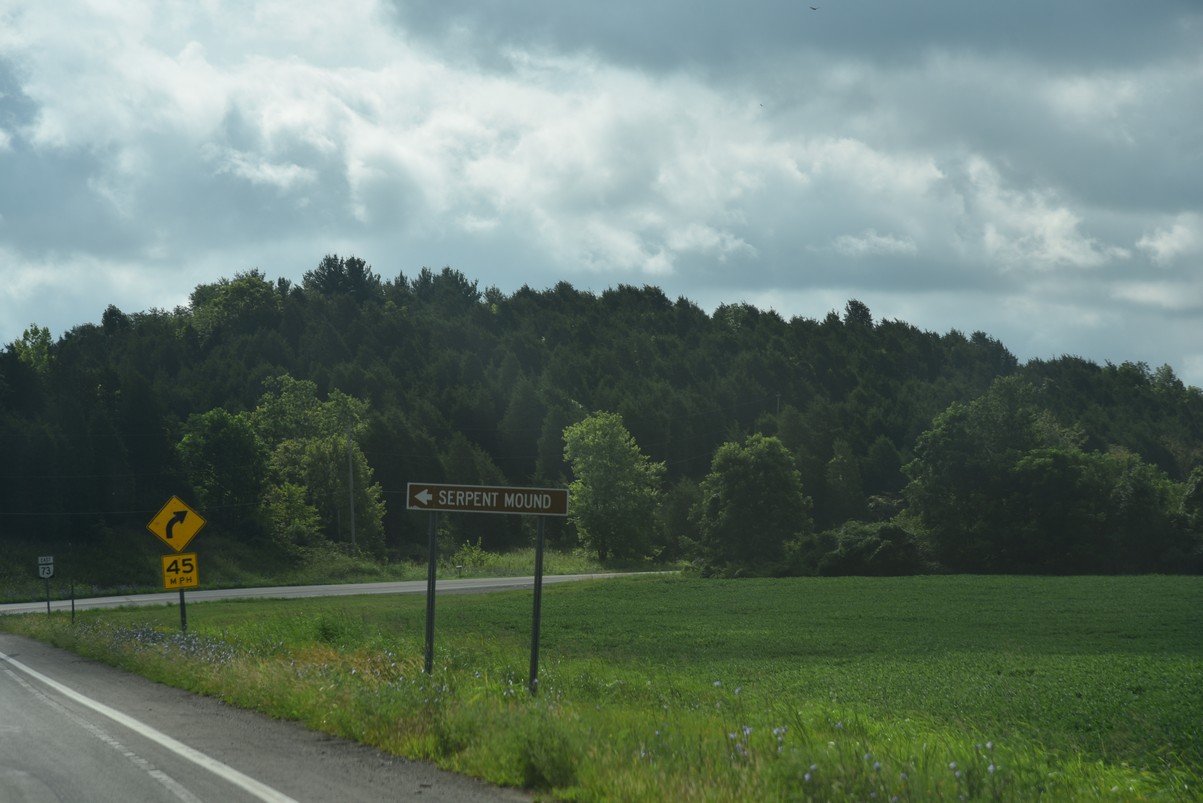 dsc_1095serpentmound.jpg