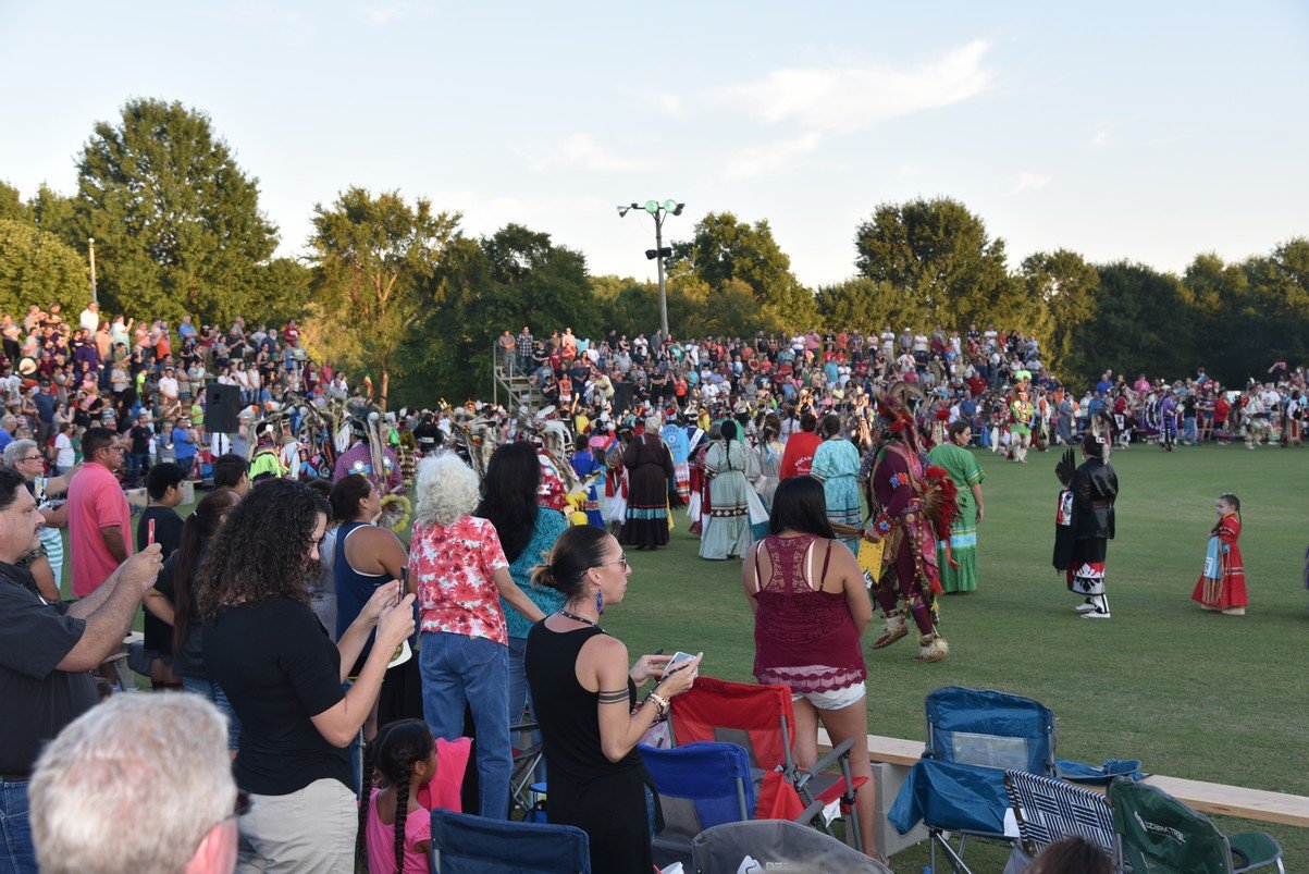 dsc_7012cherokeepowwow.jpg