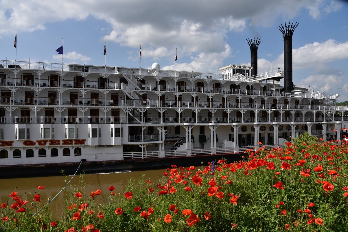 dsc_2285natchezriverboat.jpg