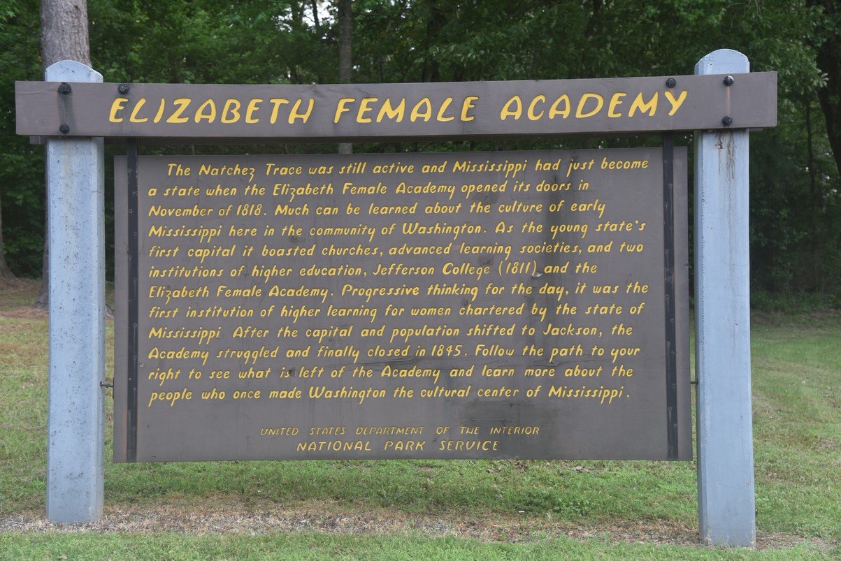 elizabethfemaleacademydsc_2344.jpg