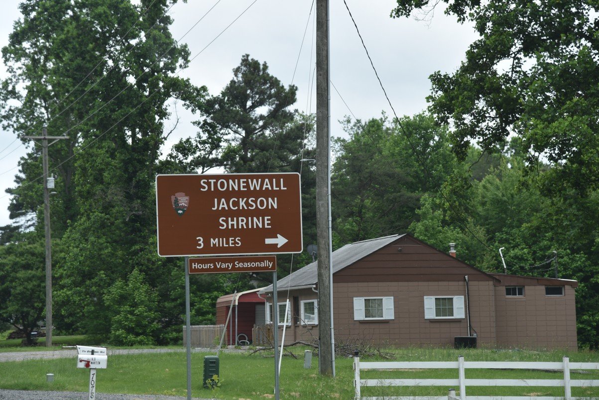 dsc_1382stonewalljacksonshrine.jpg