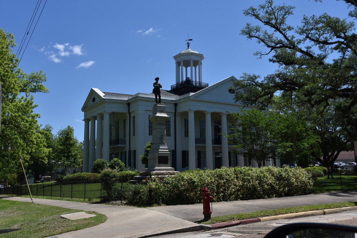 raymondcourthousedsc_3695_fs.jpg