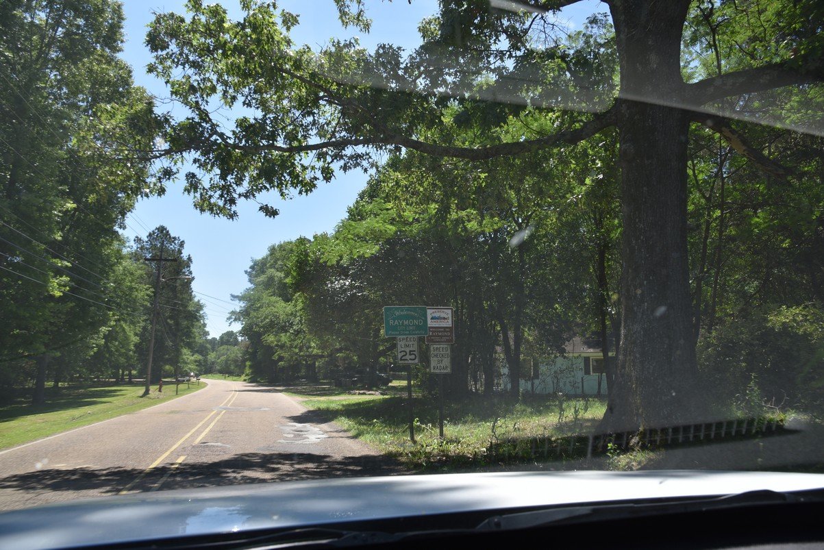 raymonddsc_3692_fs.jpg