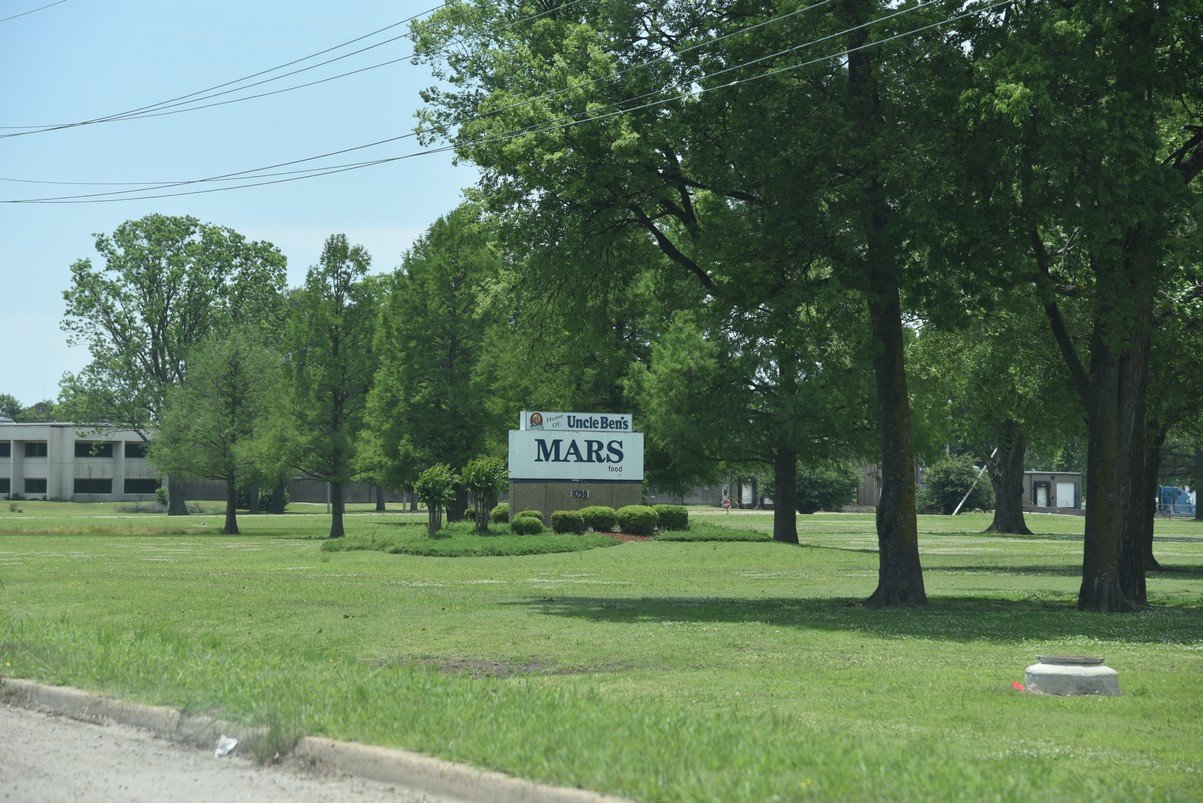 greenvilleunclebensandmarsdsc_4398_fs.jpg
